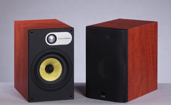 B W 686 Bookshelf Speakers Review And Test